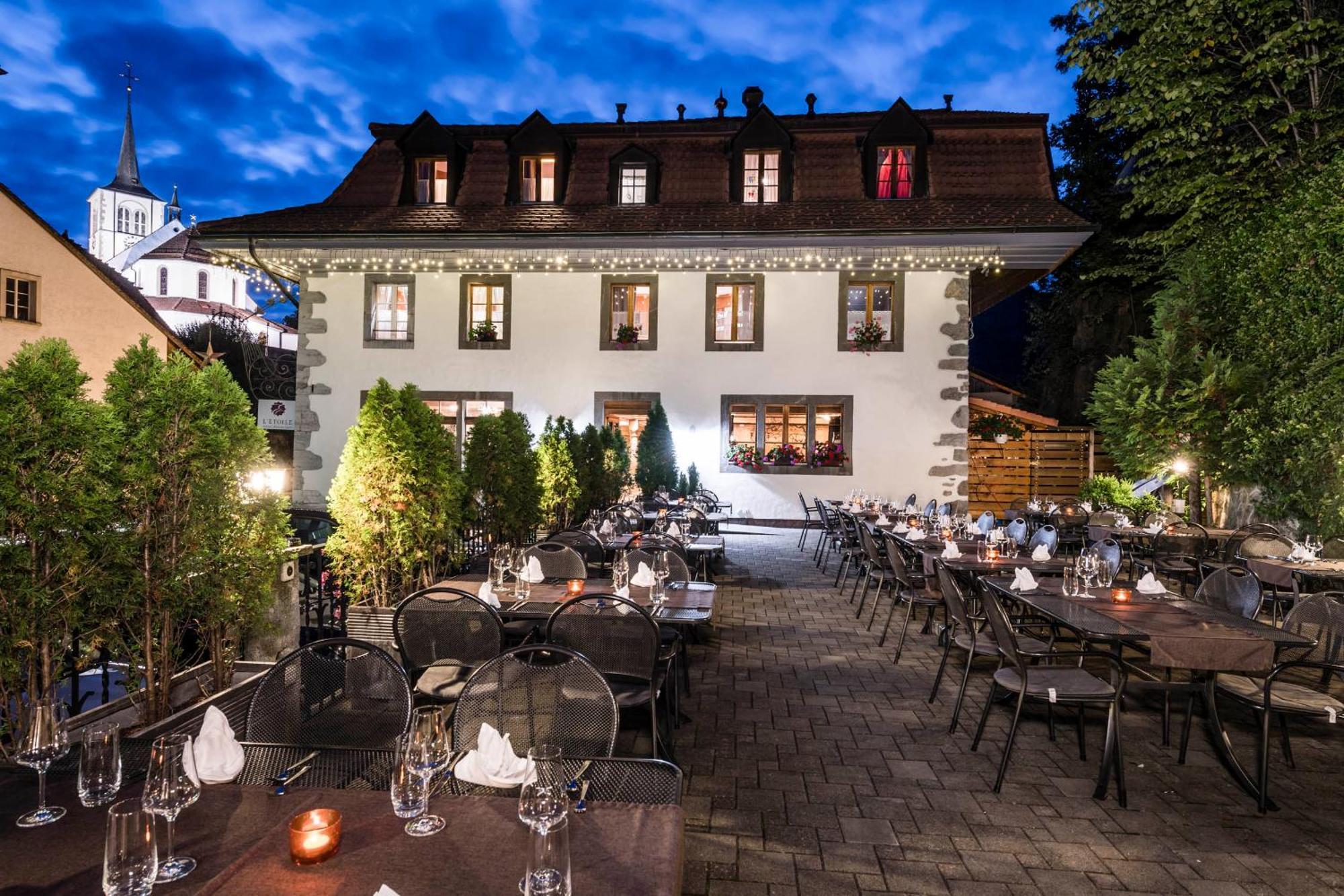 Romantik Hotel L'Etoile 샤메이 외부 사진
