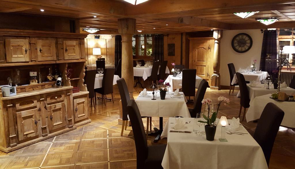 Romantik Hotel L'Etoile 샤메이 외부 사진