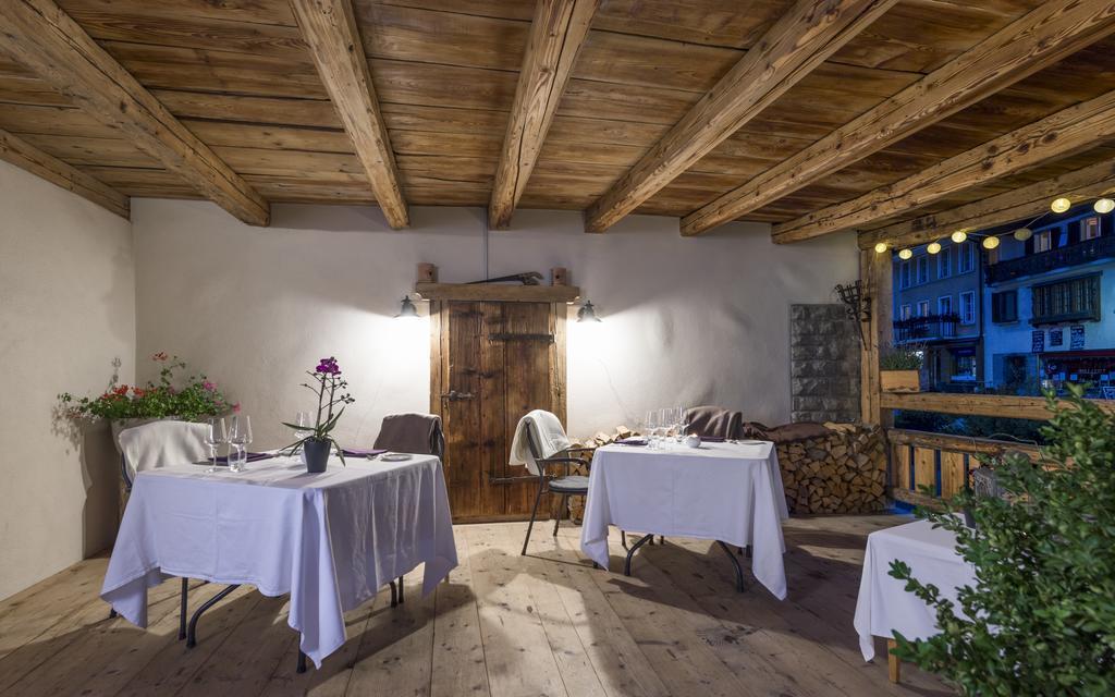Romantik Hotel L'Etoile 샤메이 외부 사진