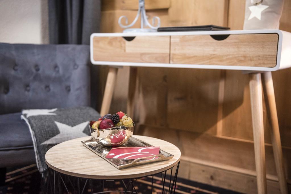 Romantik Hotel L'Etoile 샤메이 외부 사진