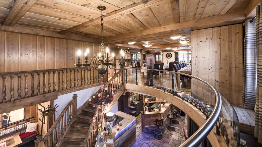 Romantik Hotel L'Etoile 샤메이 외부 사진